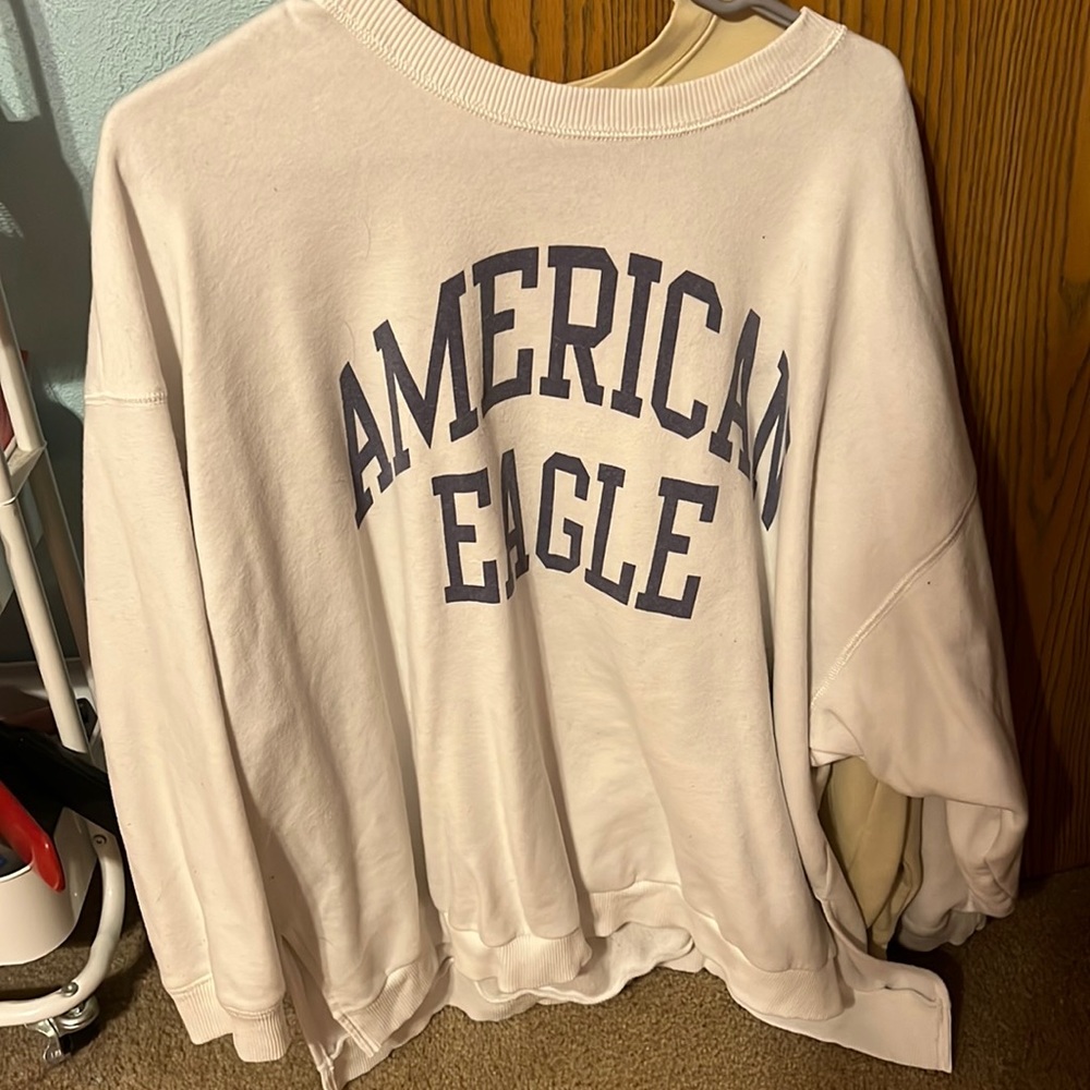 american eagle oversized crewneck